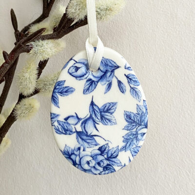 Small egg decoration